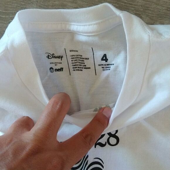 NEFF x Disney Rose Wrap Mickey Kid's Tee - Picture 2 of 3